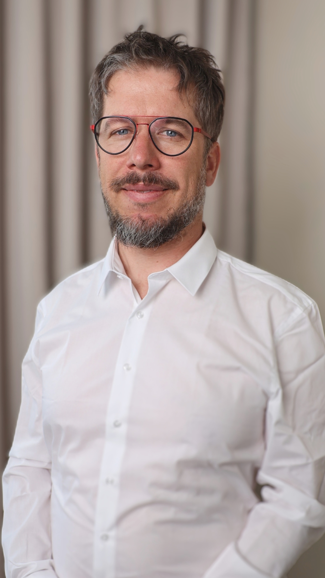 doc. MUDr. et MUDr. Vojtěch Peřina, Ph.D.